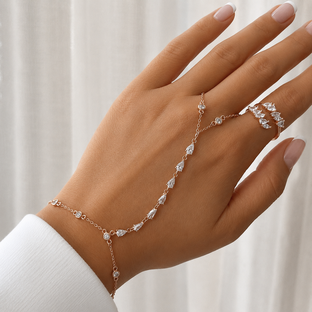 VELORA HAND CHAIN